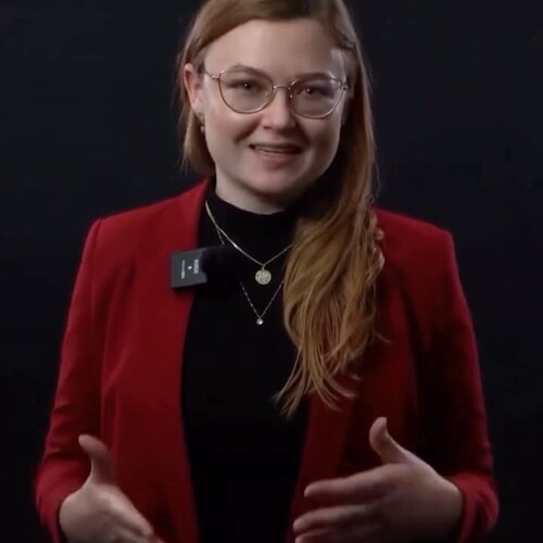 „Wie ist der Name DTS Aviator entstanden?“ 🤔
In diesem Video beantwortet Ihnen DTS-Expertin Anja Kuhn die zweite von... „Wie ist der Name DTS Aviator entstanden?“ 🤔
In diesem Video beantwortet Ihnen DTS-Expertin Anja Kuhn die zweite von...